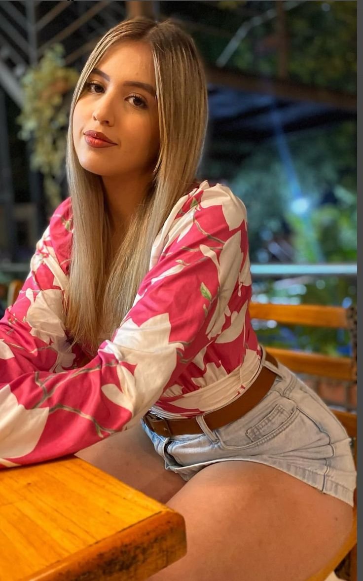 Kadıköy gece hayatı ve enerjik buluşma